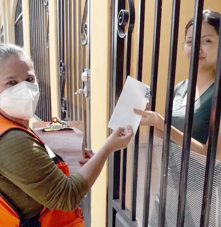 Exhortan a obtener tarjeta de transporte