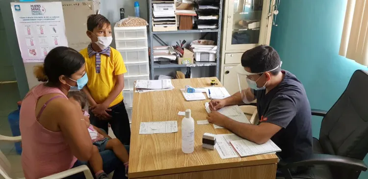 Llevan jornadas de salud a Guaymas