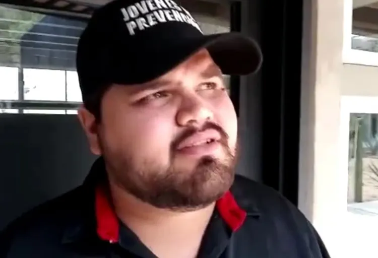 Apoyan jóvenes en varias actividades