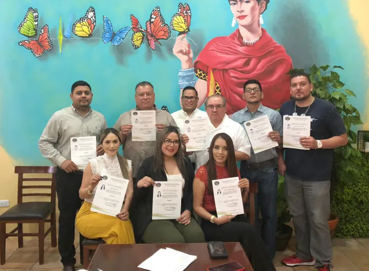 Reciben Carta de Pasante