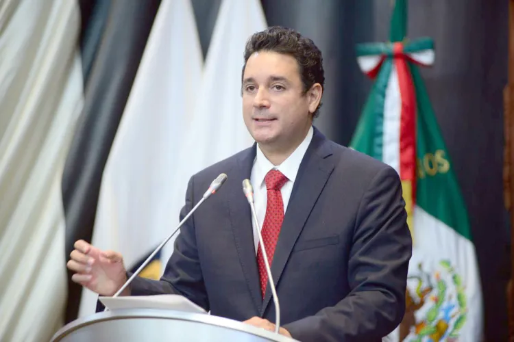 Fortalece desarrollo económico Ley de servicios inmobiliarios