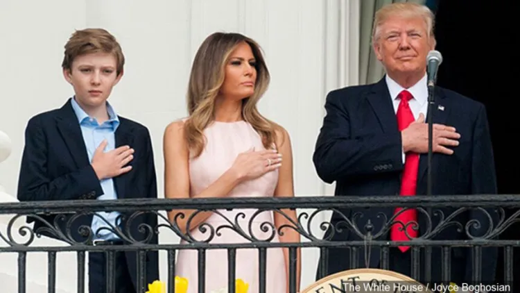 Insiste Trump en minimizar efectos de virus