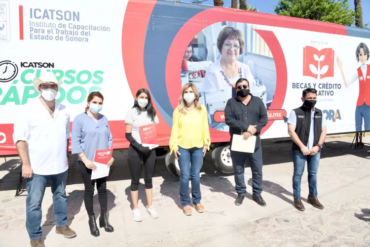 Entrega Gobernadora obras en municipios