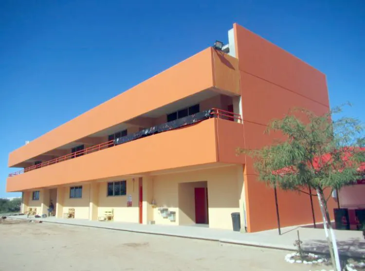 Refuerza ISIE escuelas de Educación Media Superior