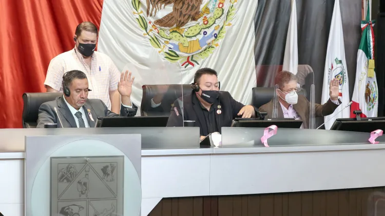 Solicitan explicación sobre recursos para estancias