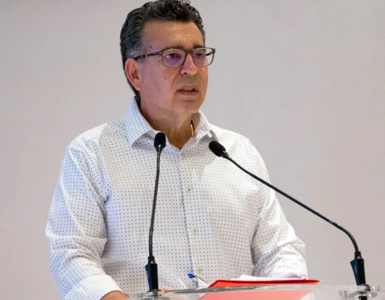 Exhortan a no acudir a los panteones