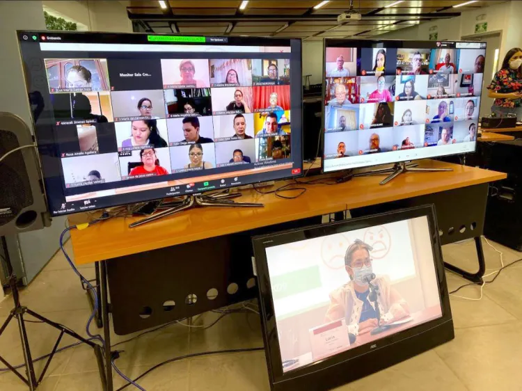 Capacita CRESON a docentes sonorenses