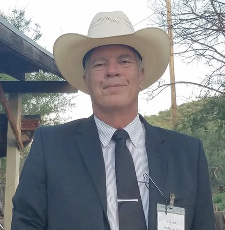 James “David” Hathaway será el nuevo Sheriff