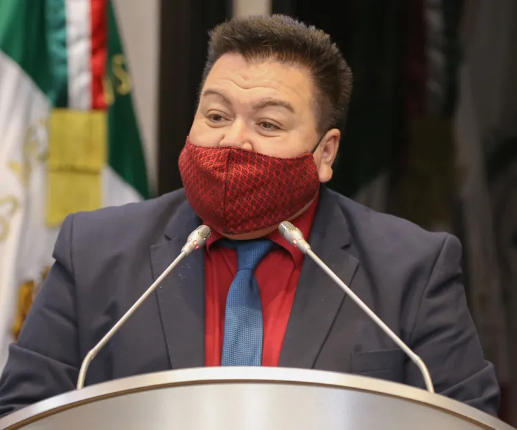 Busca fortalecer la autonomía municipal