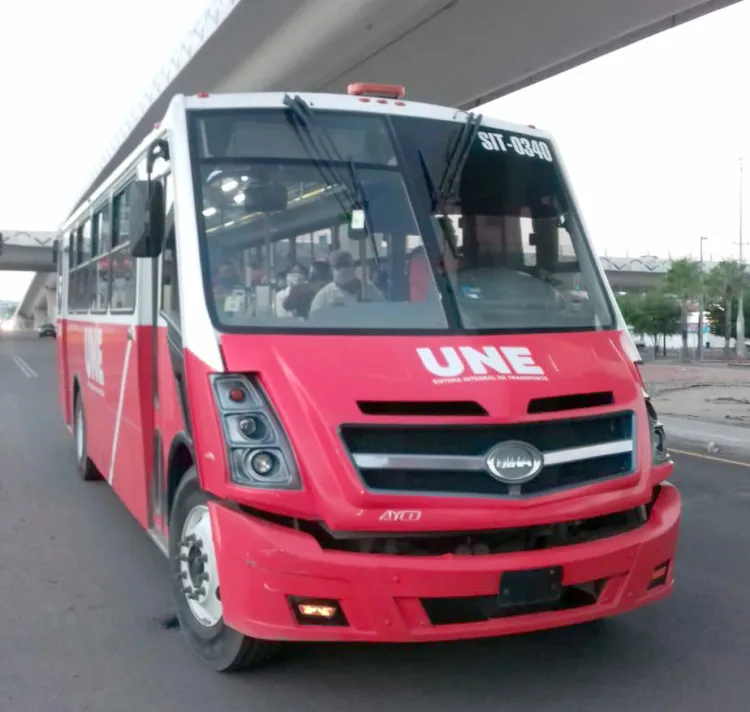 Sólo con cubre-bocas se subirán a camión