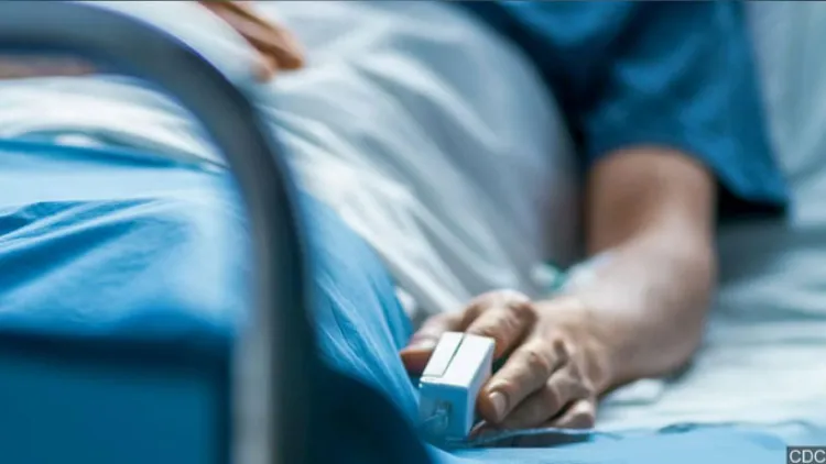 Saturan camas en los hospitales