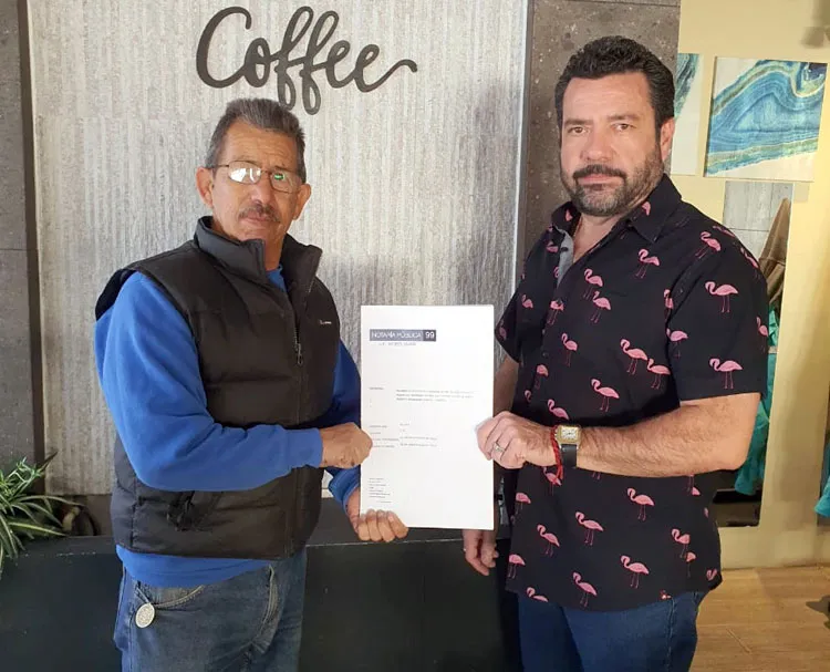 Entrega constancias Consejo Directivo DARE