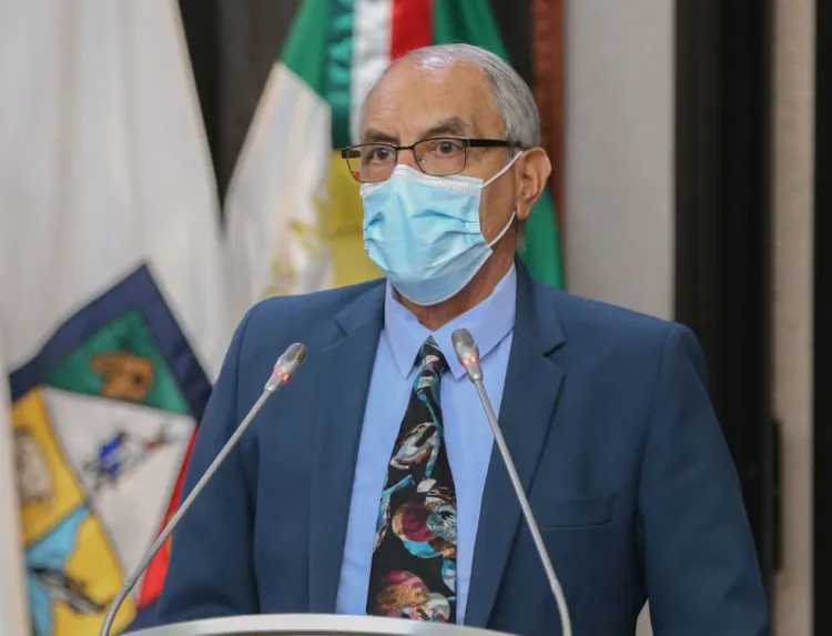 Se pronuncia legislador por apoyar la salud mental