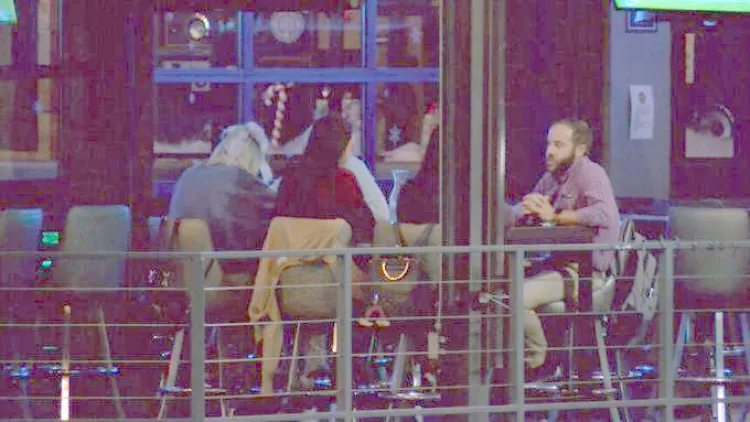 Incontenibles contagios en Arizona