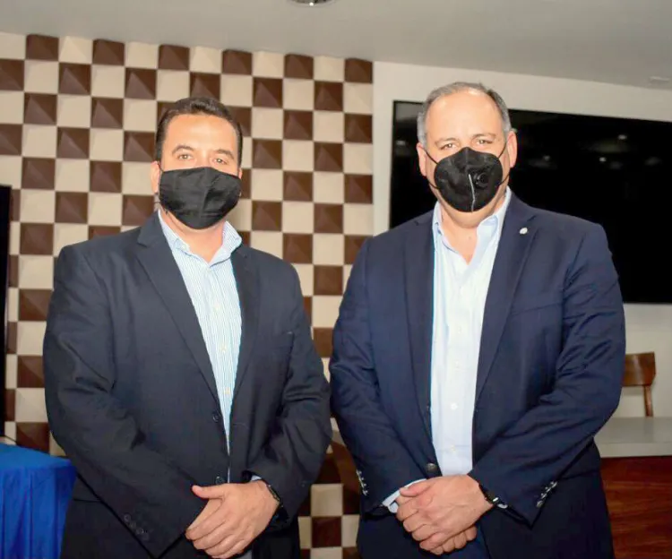 Participa Raúl Ortiz en diálogo empresarial