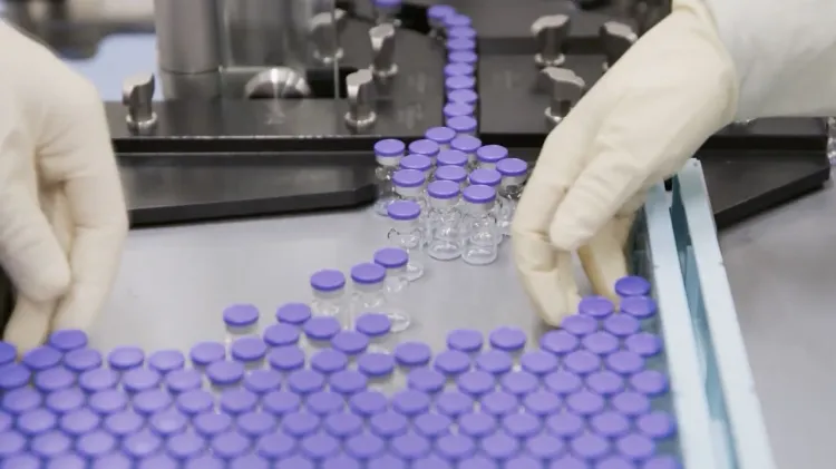 Coordinan distribución de vacunas