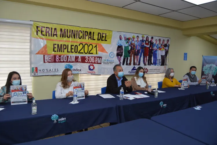 Ofrecen Empresas mas de Mil Vacantes en Feria  del Empleo