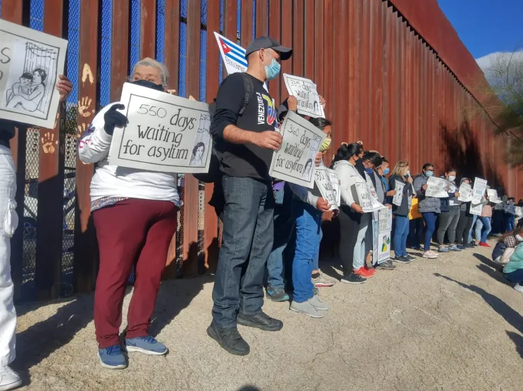 Protestan con una marcha