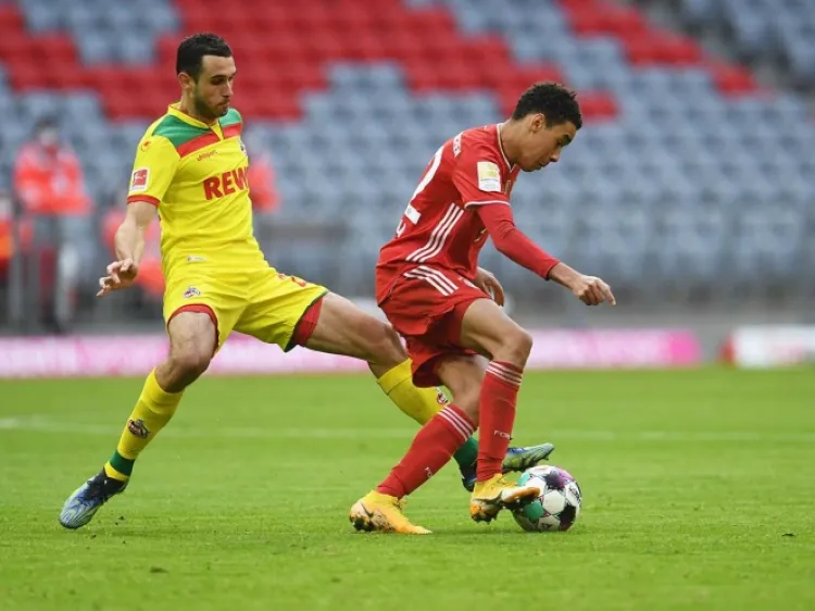 A sus 18 años cobrará 5.96 millones de dólares