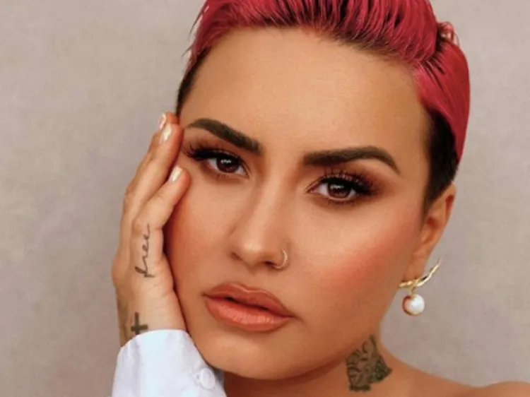 Demi Lovato revela que fue violada durante su etapa en Disney Channel