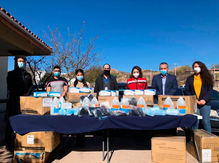 Entrega AMS donativo anticovid