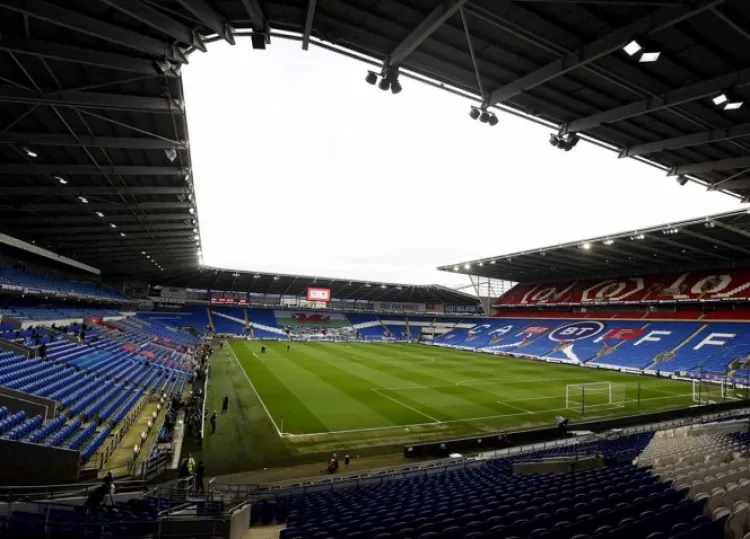 UEFA abre puertas; fin al límite de un 30% de público