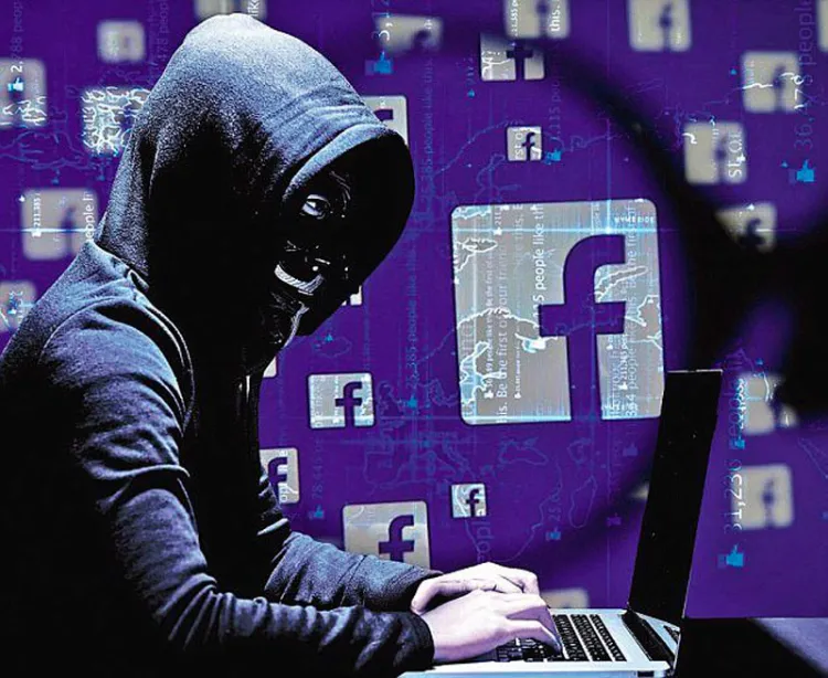 Aconseja SSP prevenir hackeo de Facebook