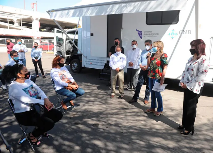 Entrega CPA laboratorios móviles