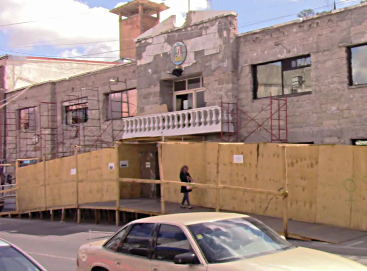 Prevén terminen trabajos de edificio municipal el 30 de mayo