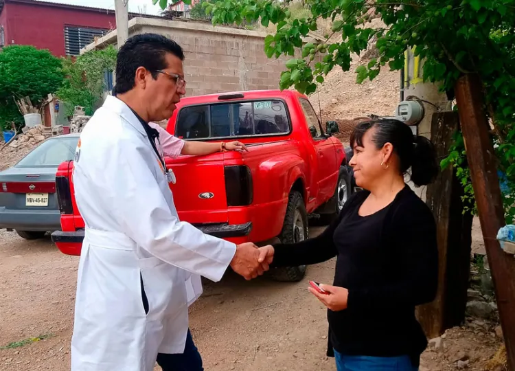 Piden a Ifantópulos regularizar sus predios en la Solidaridad