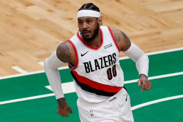 Carmelo Anthony se une a selecto club de la NBA