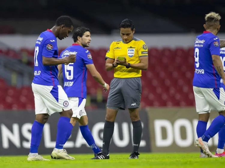 ‘Este triunfo va para ti’, de Cruz Azul a fan que murió en el Metro