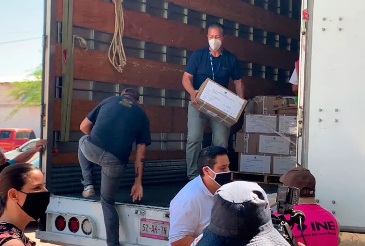 Llegan boletas electorales al INE