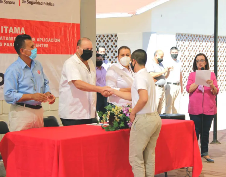 Es educación factor importante en la reinserción social: Itama