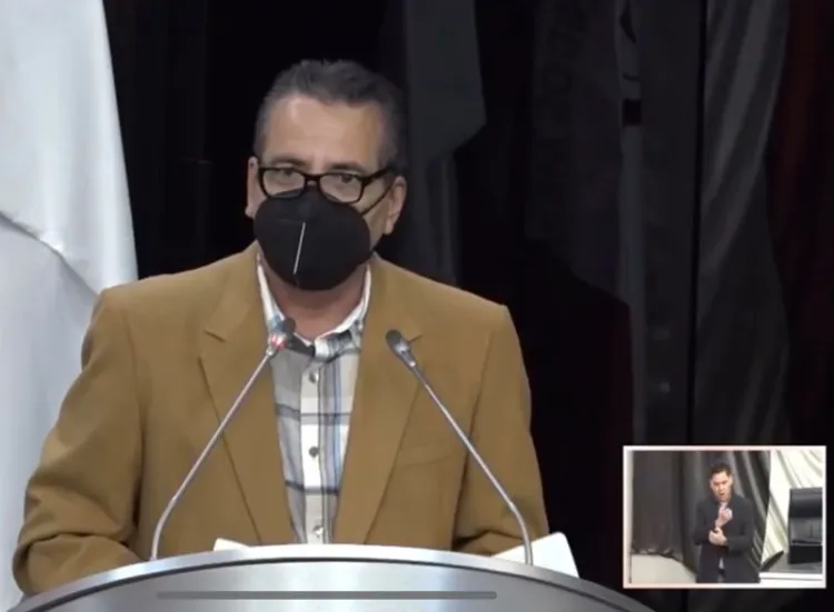 Propone Diputado Ley de Útiles Escolares Gratuitos