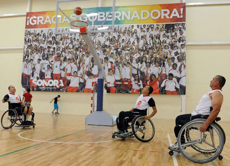 Recibe Nogales estatal de basquet en silla de ruedas