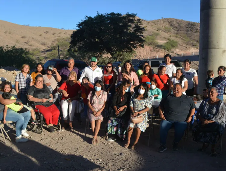 Compromete Ángel Quiñones cuadrillas para reparar fugas