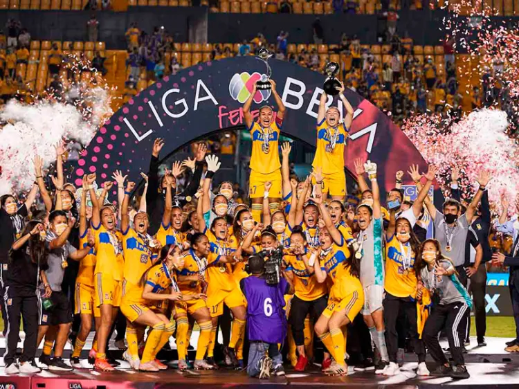 Tigres Femenil, primeras bicampeonas del futbol mexicano
