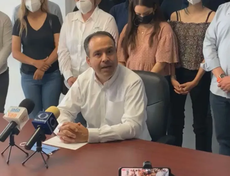 Astiazarán se declara ganador por Hermosillo