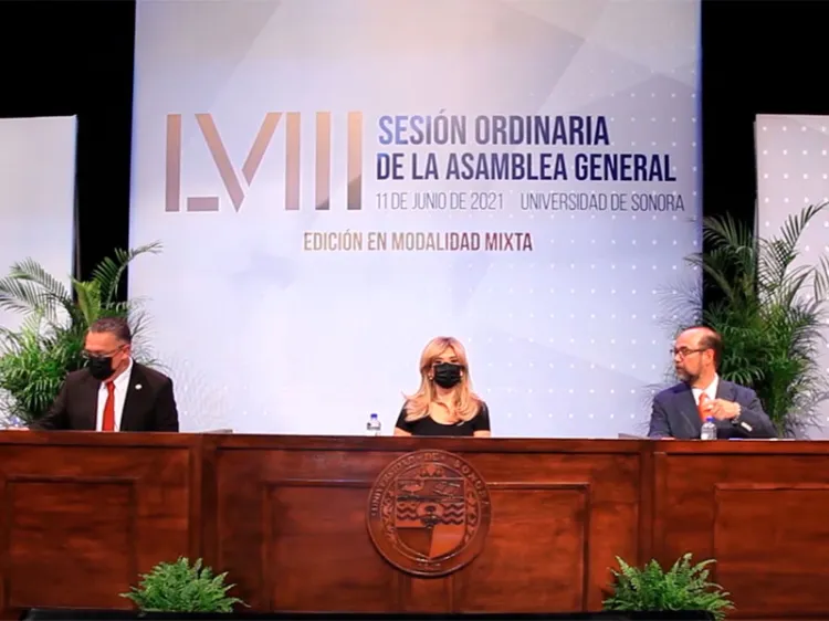 Educación superior, herramienta fundamental: Claudia Pavlovich