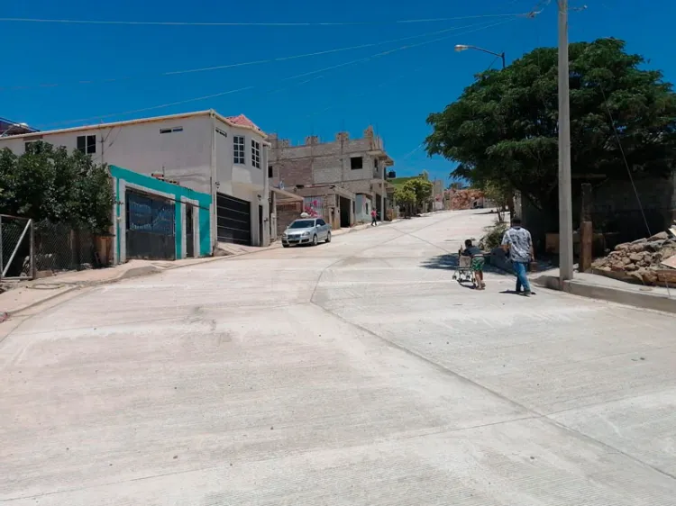 Benefician con obra de pavimentación