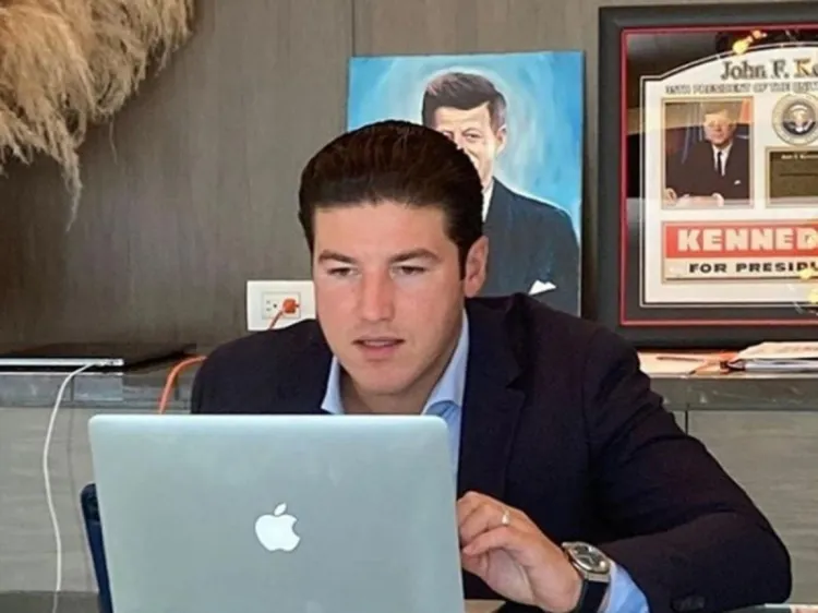 ‘El Bronco’ recibe a Samuel García en Palacio de Gobierno en NL