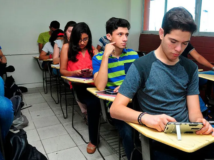 Siguen clases en el ITH, presenciales y virtuales