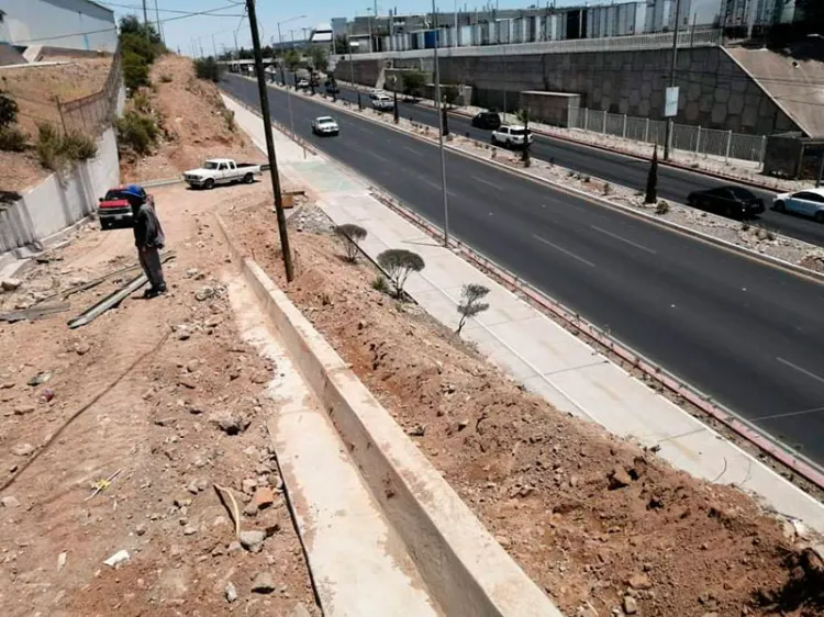 Lleva 70% de avance obra de pavimentación