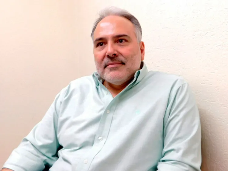 Presenta GLM renuncia como titular de la Agencia Fiscal