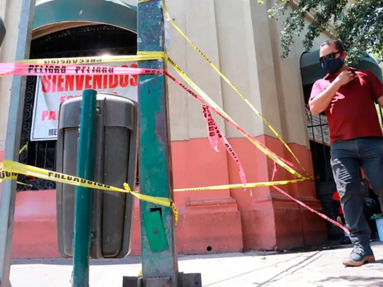 UPC revisa daños por caída de cornisa en el Mercado