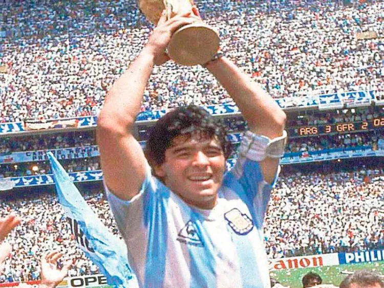 DI0S en el Azteca; se cumplen 35 años