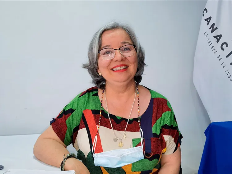 Apoya con vacunas la industra maquiladora