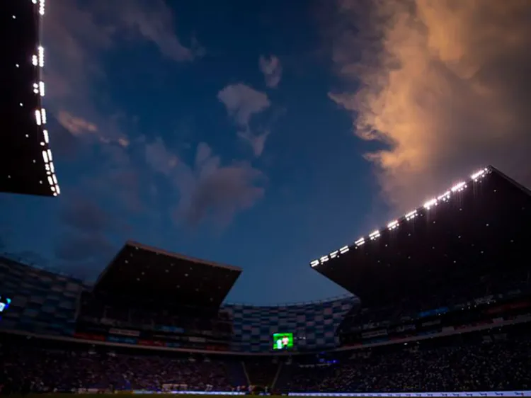 Puebla suma casos de covid; el club en cuarentena