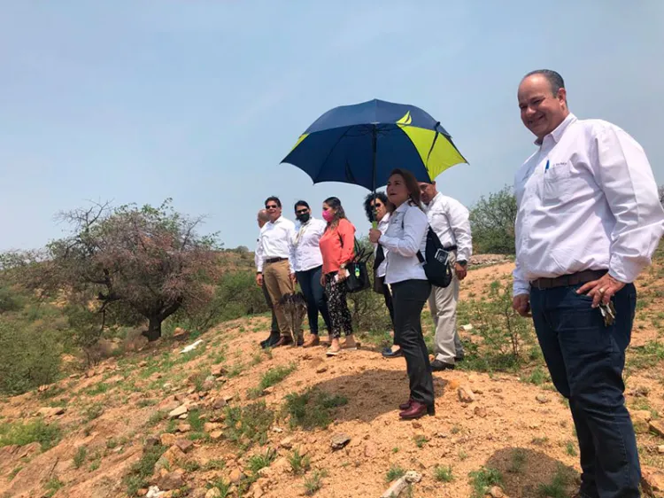 Estudian regidores permutas de terrenos